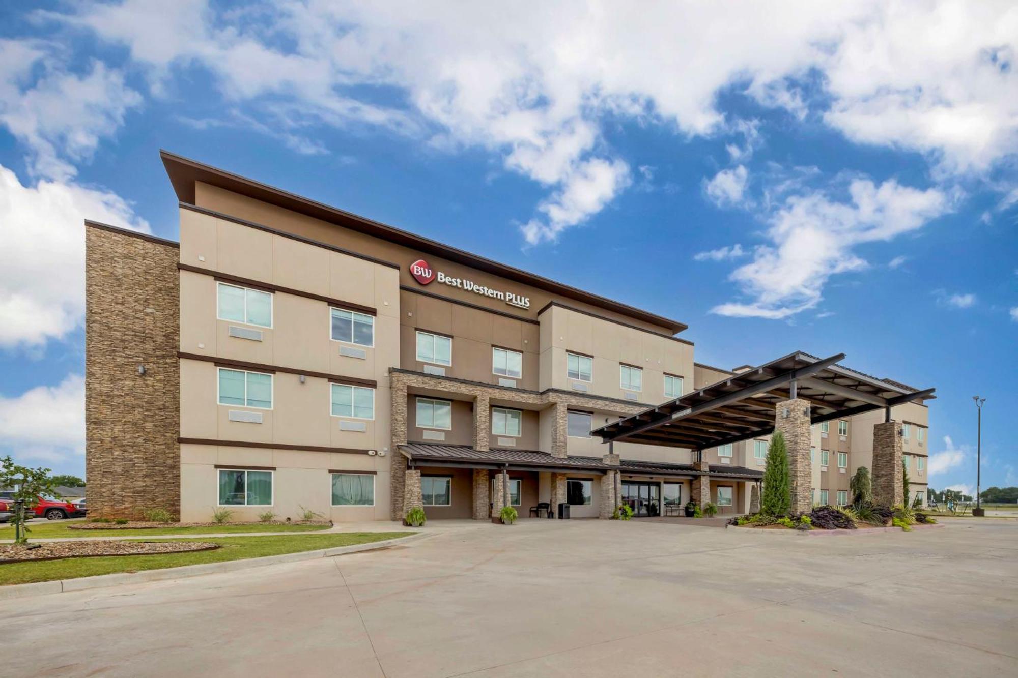 Best Western Plus Chickasha Inn Dış mekan fotoğraf