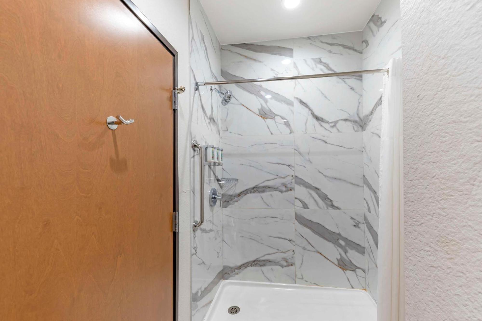 Best Western Plus Chickasha Inn Dış mekan fotoğraf